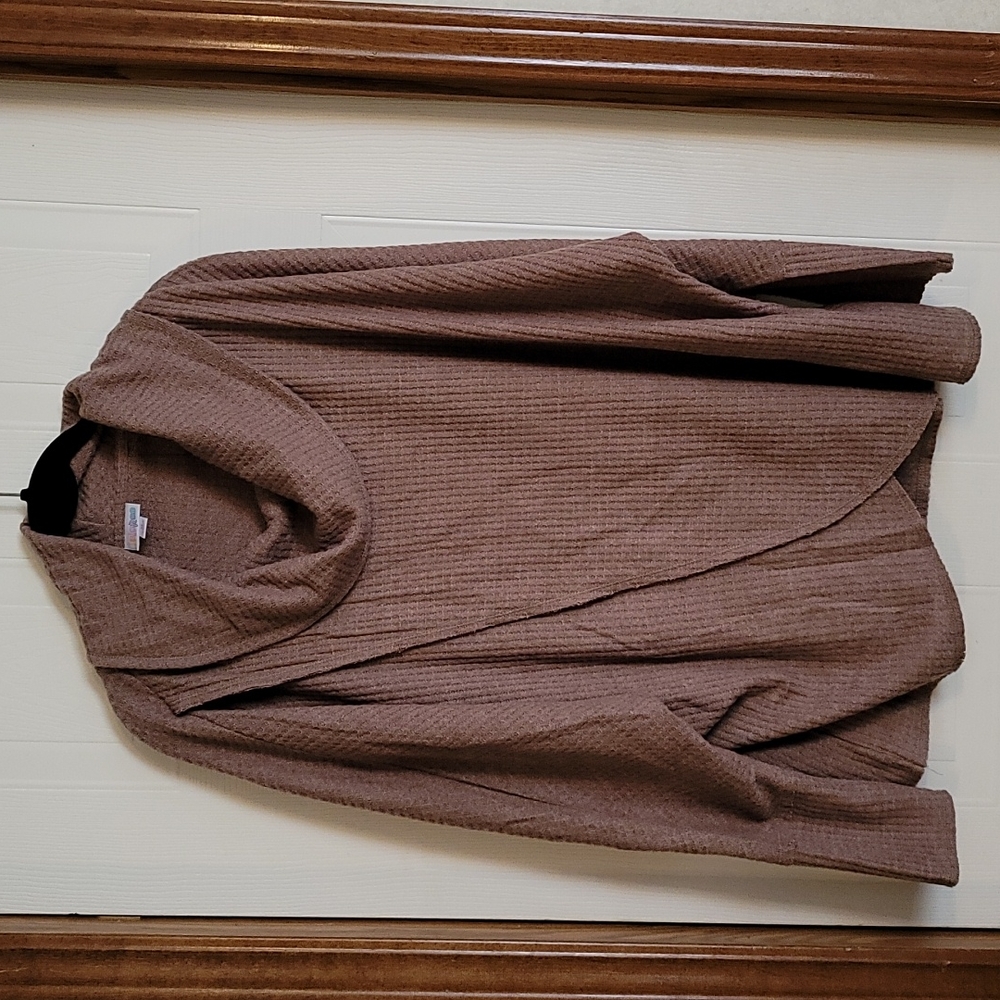 NWOT Lularoe Kristen Wrap Top - Medium